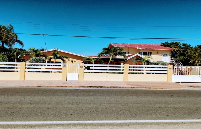 Rooi Kochi, aruba 34-C, 3 Bedrooms Bedrooms, ,3 BathroomsBathrooms,House,For Sale,Rooi Kochi, aruba,1475