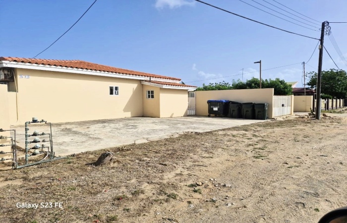 Tanki Leenert 44 B, Aruba 44B, 1 Bedroom Bedrooms, 1 Room Rooms,1 BathroomBathrooms,Condo's / Town Houses / Villa's,For Rent,Tanki Leenert 44 B, Aruba,1521