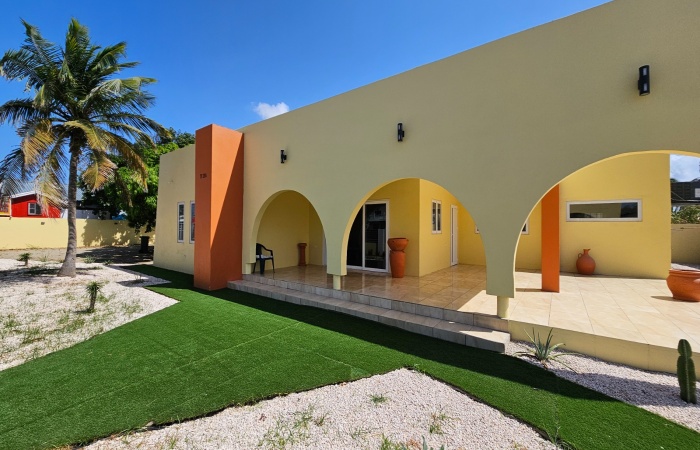 Tanki Flip, Aruba 24 A, 2 Bedrooms Bedrooms, ,2 BathroomsBathrooms,House,For Rent,Tanki Flip, Aruba,1550